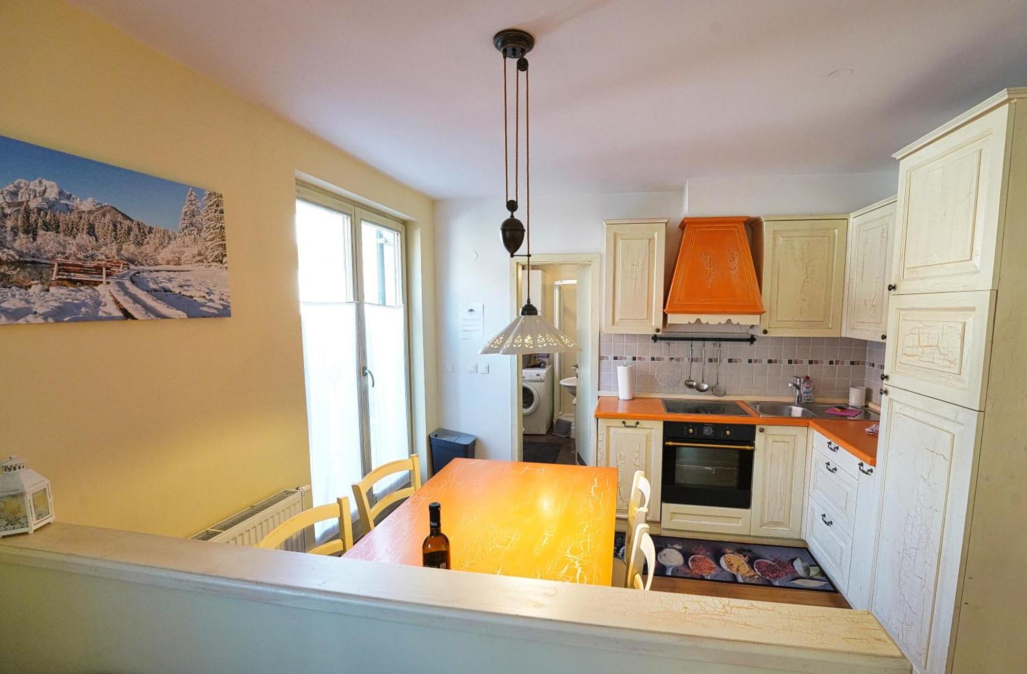 Apartment Mojstrovka With Terrace In City Center Kranjska Gora Εξωτερικό φωτογραφία