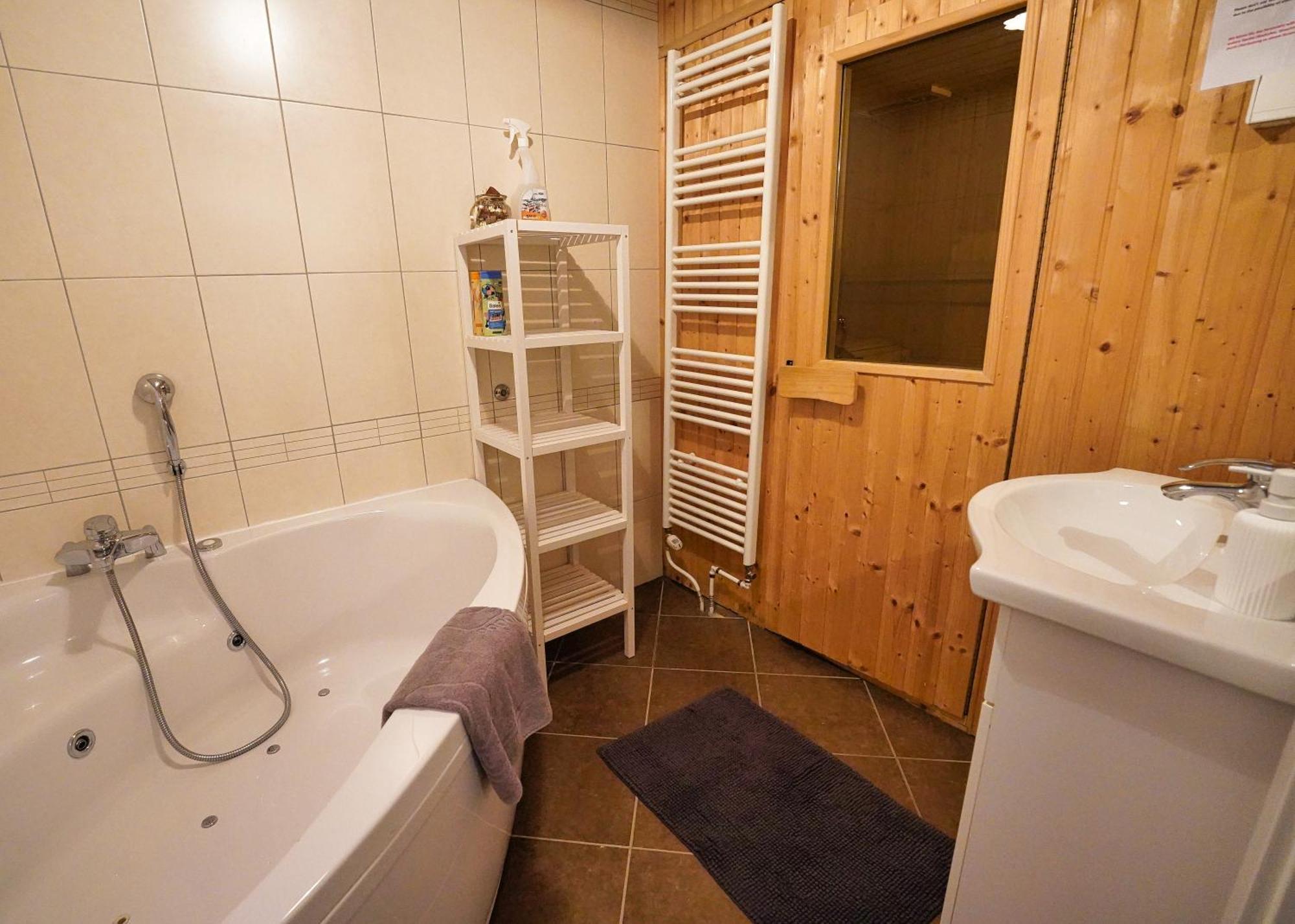 Apartment Mojstrovka With Terrace In City Center Kranjska Gora Εξωτερικό φωτογραφία